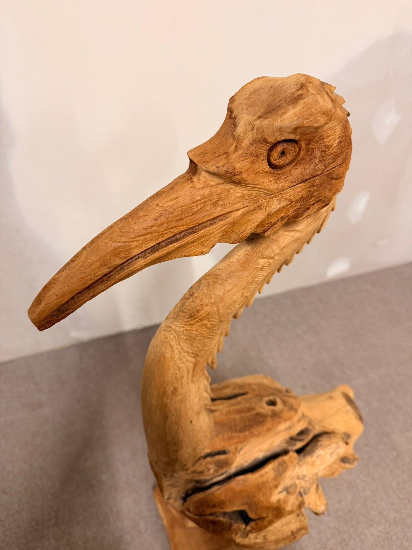 Handgeschnitzte Holzskulptur, Pelikan/Reiher, Teakholz