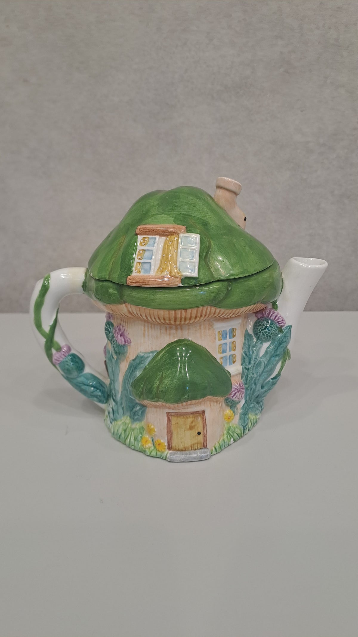 Vintage Annie Rowe Teekanne Thistle Cottage