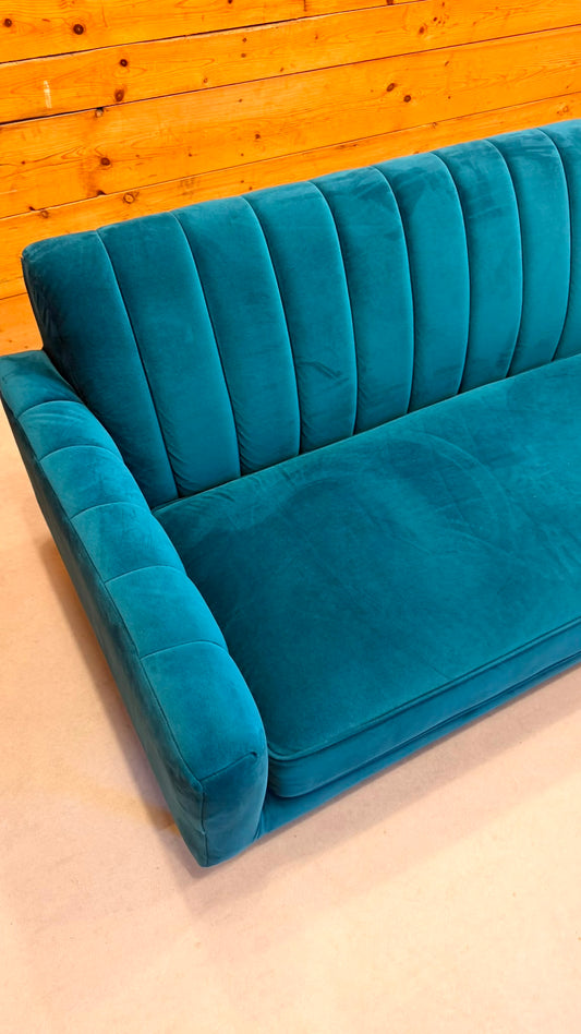 Elegantes 2-Sitzer Samt Sofa in Petrol goldene Metallfüsse