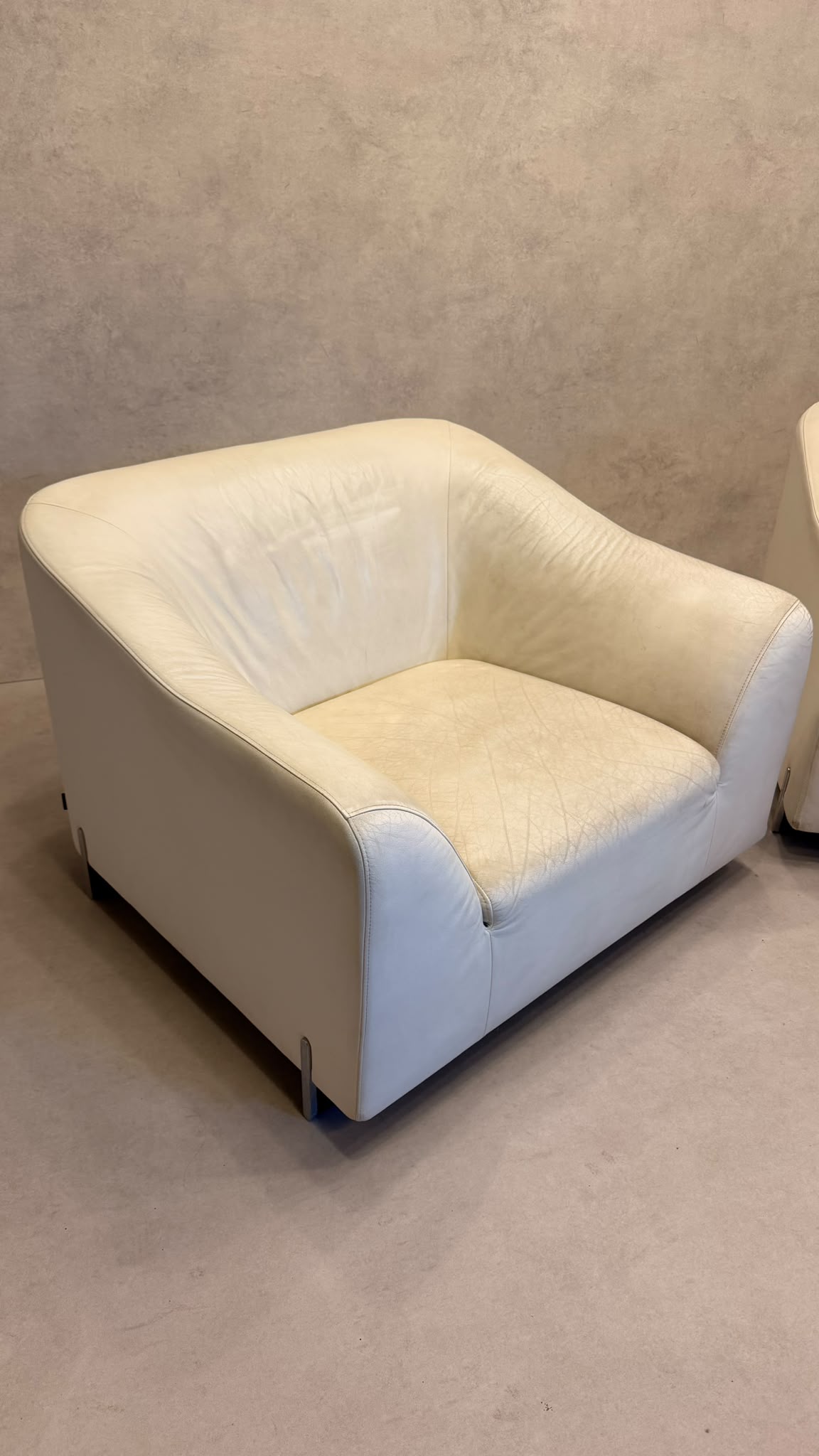Ligne Roset Snowdonia Leder-Sessel designt von Eric Jourdan