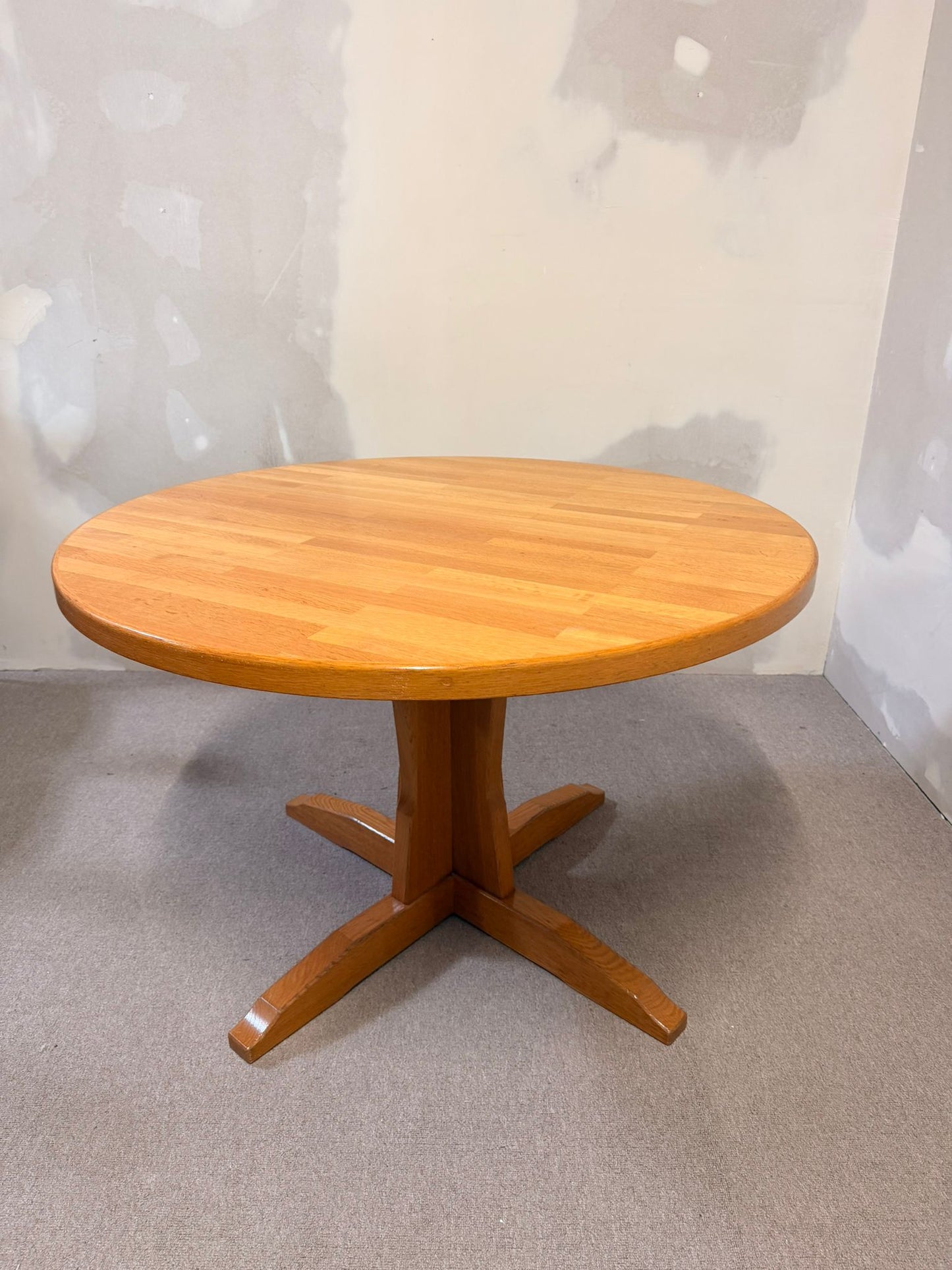 Runder Mid Century massivholz Esstisch