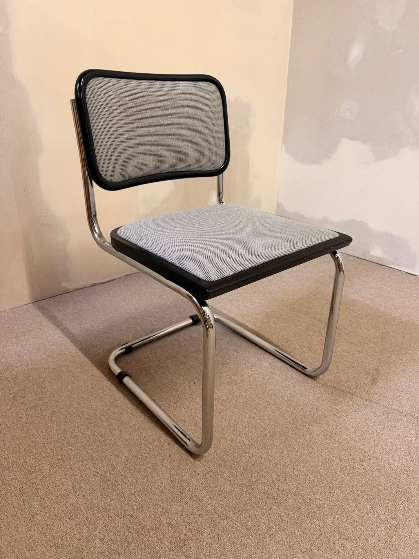 Vintage Cesca Freischwinger im Marcel Breuer Stil