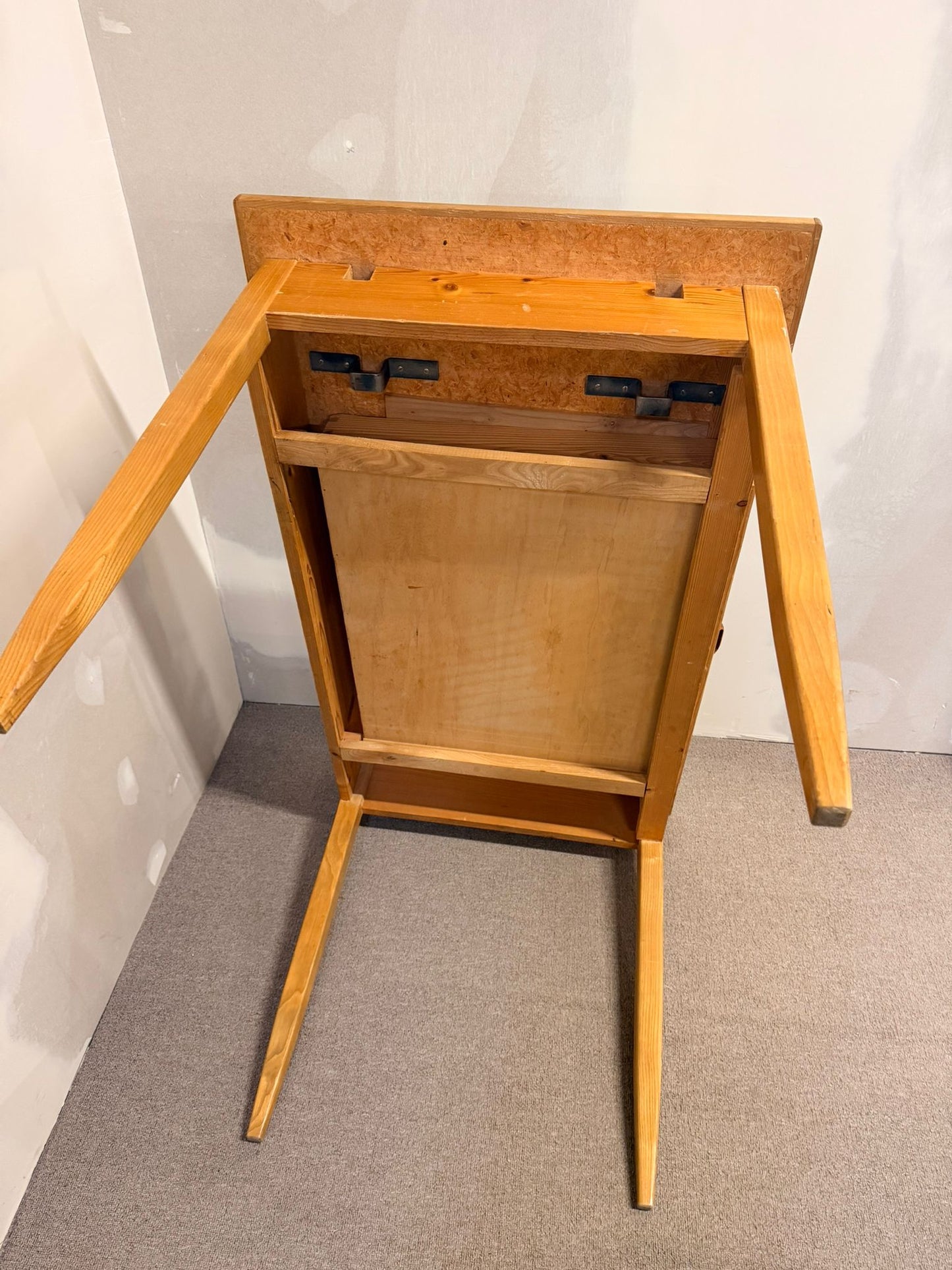 Vintage Esstisch Küchentisch mit Schublade und Resopalplatte