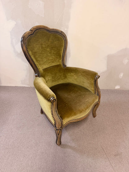 Antiker vintage Ohrensessel aus Samt und Holz aus den 70er