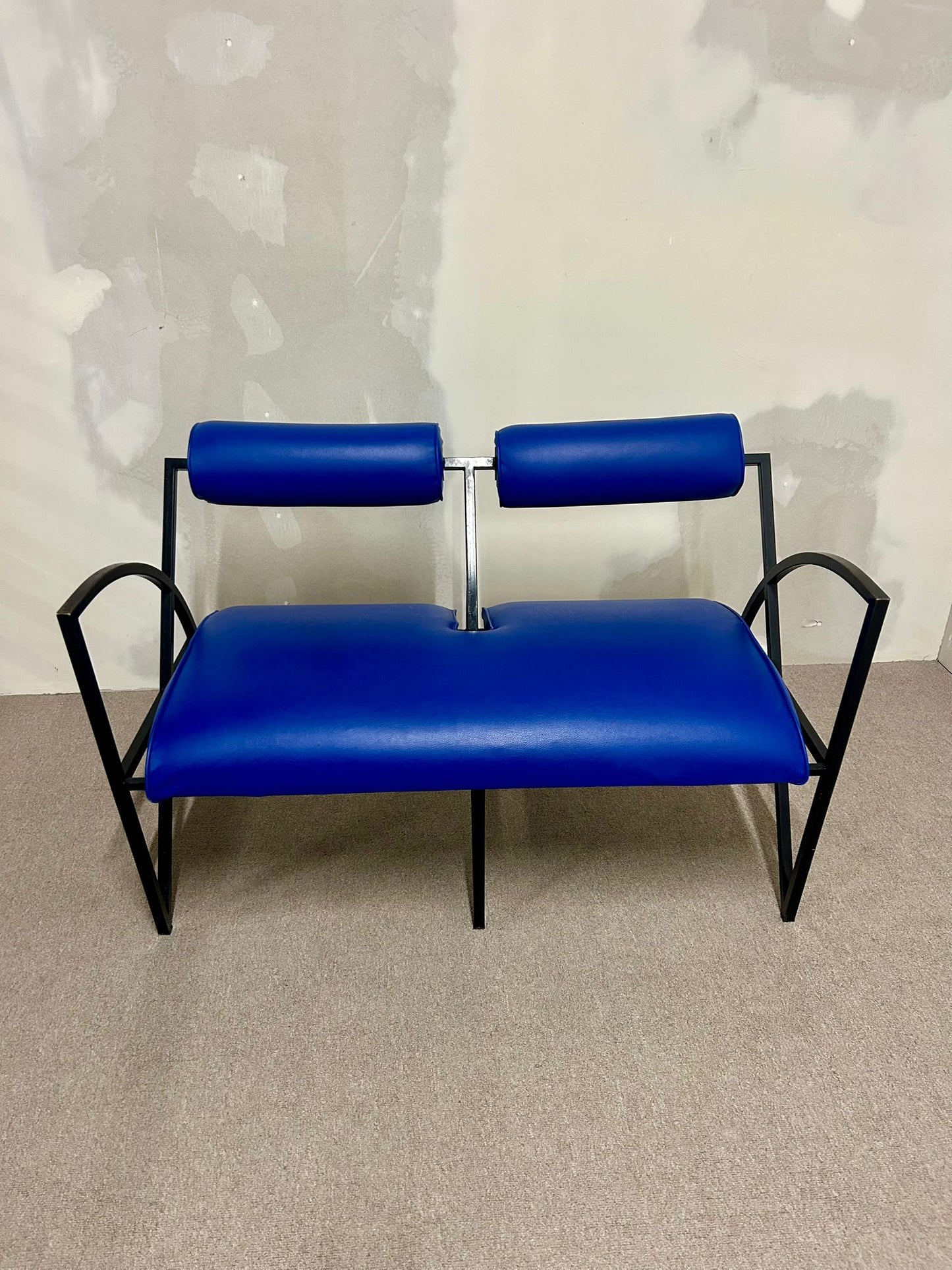 Blaue Designer Couch, Sofa, Bank 2-plätzig, Metallgestell