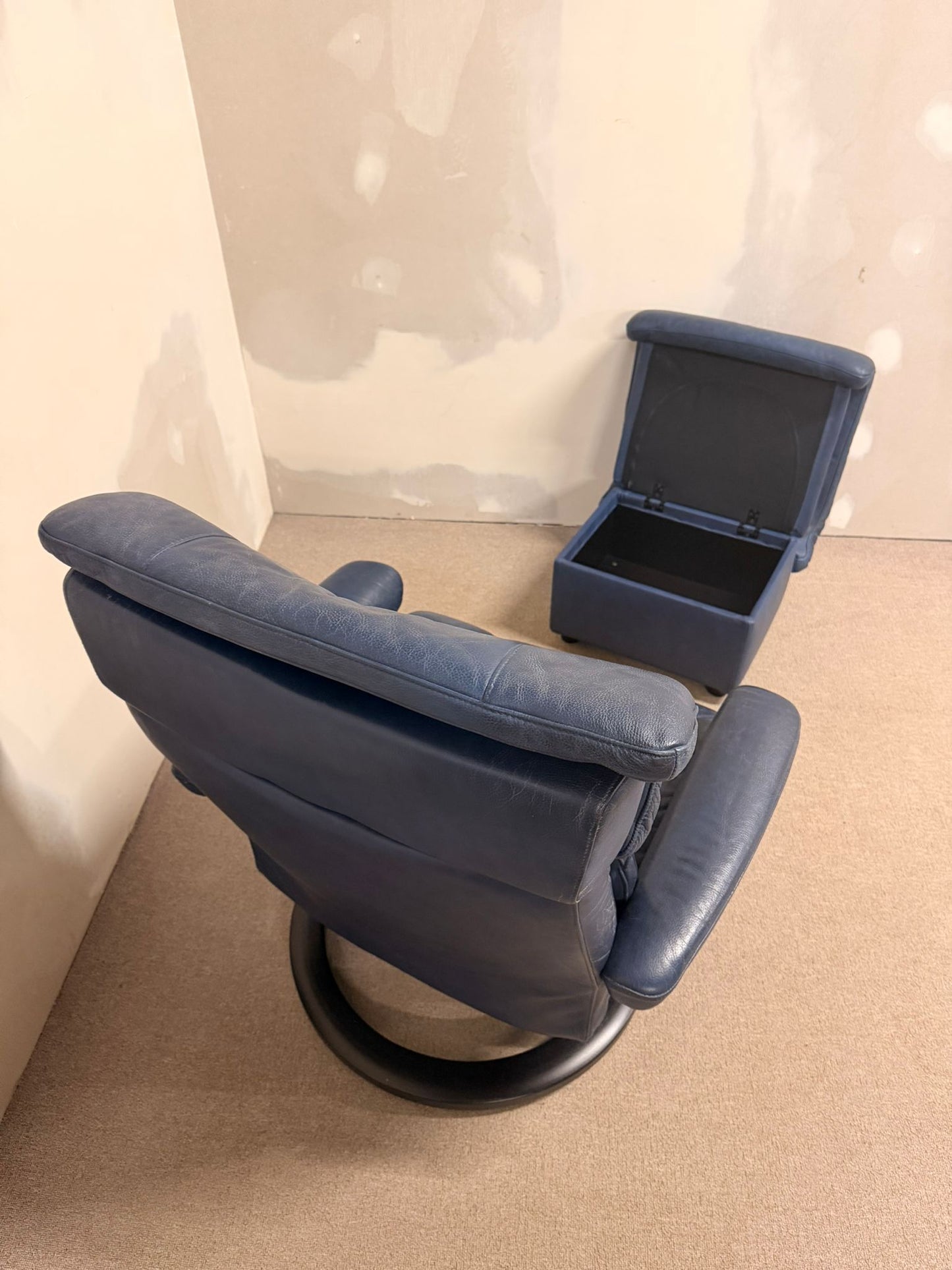 Ledersessel Relaxsessel Stressless (L) + Ottoman + Stauraum