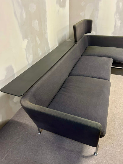 Vitra Suita Sofa, dunkelgrau modulares Ecksofa mit Ablage