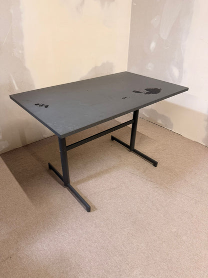 Robuster Klapptisch Gartentisch aus Metall/ Aluminium, grau