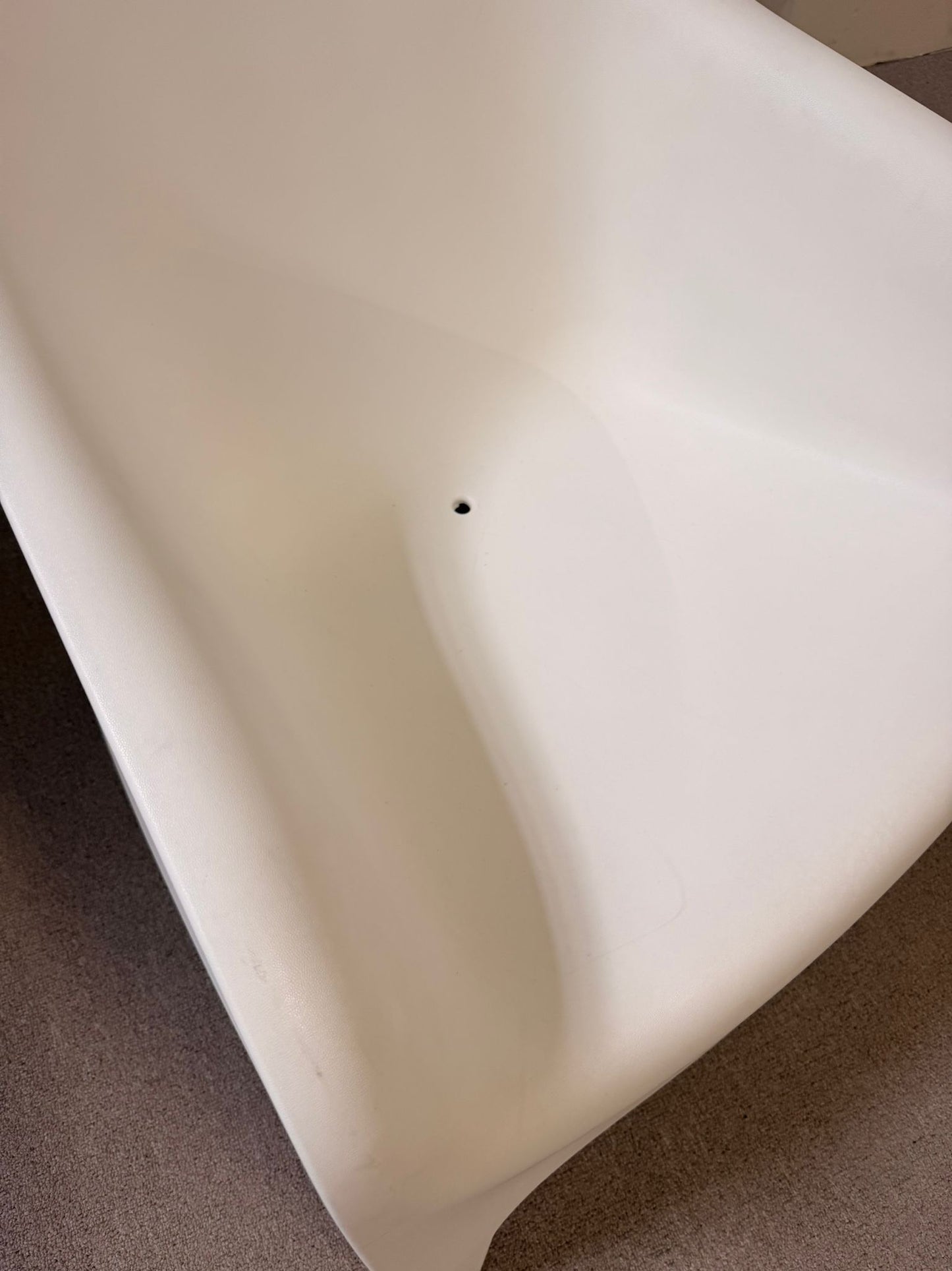 Ikea Skarpö Sessel outdoor in weiss stapelbar für den Garten