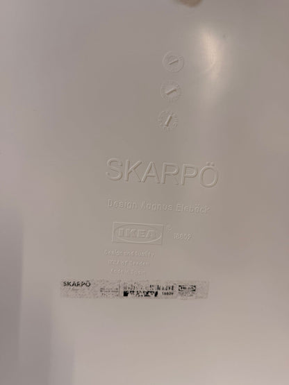 Ikea Skarpö Sessel outdoor in weiss stapelbar für den Garten