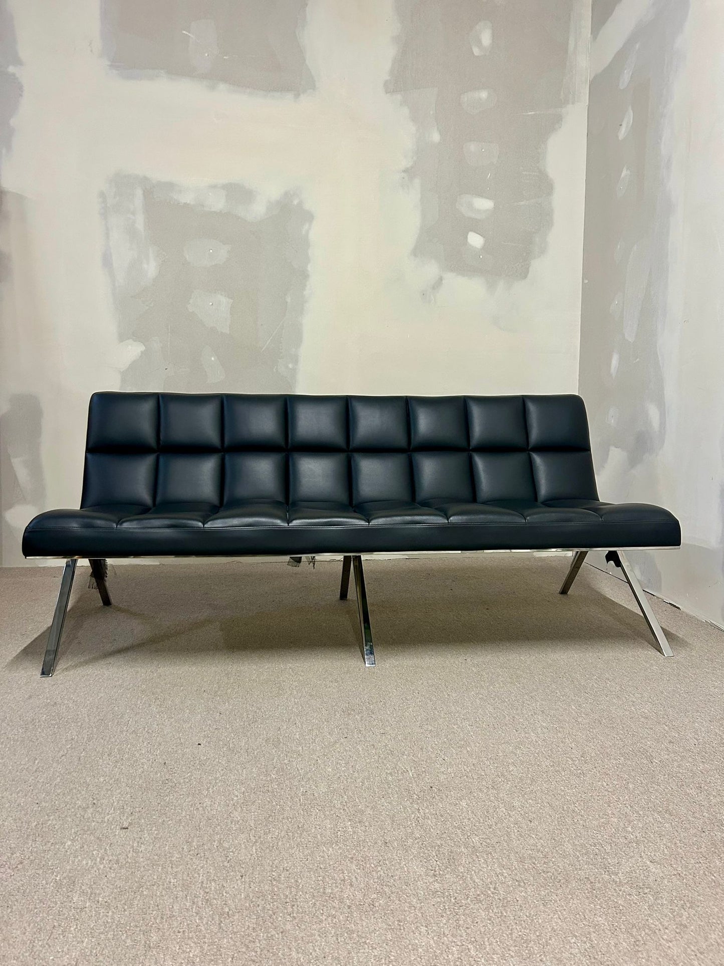 Designer Sofa , Sitzbank, Loungesofa, schwarz, Chromgestell
