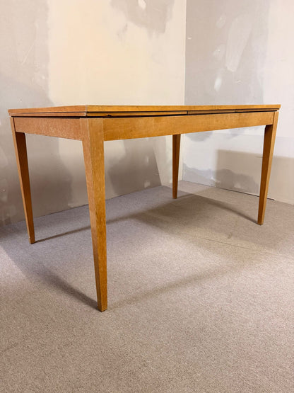 Kondor Tisch aus Teakholz Furnier ausziehbar Made in Germany