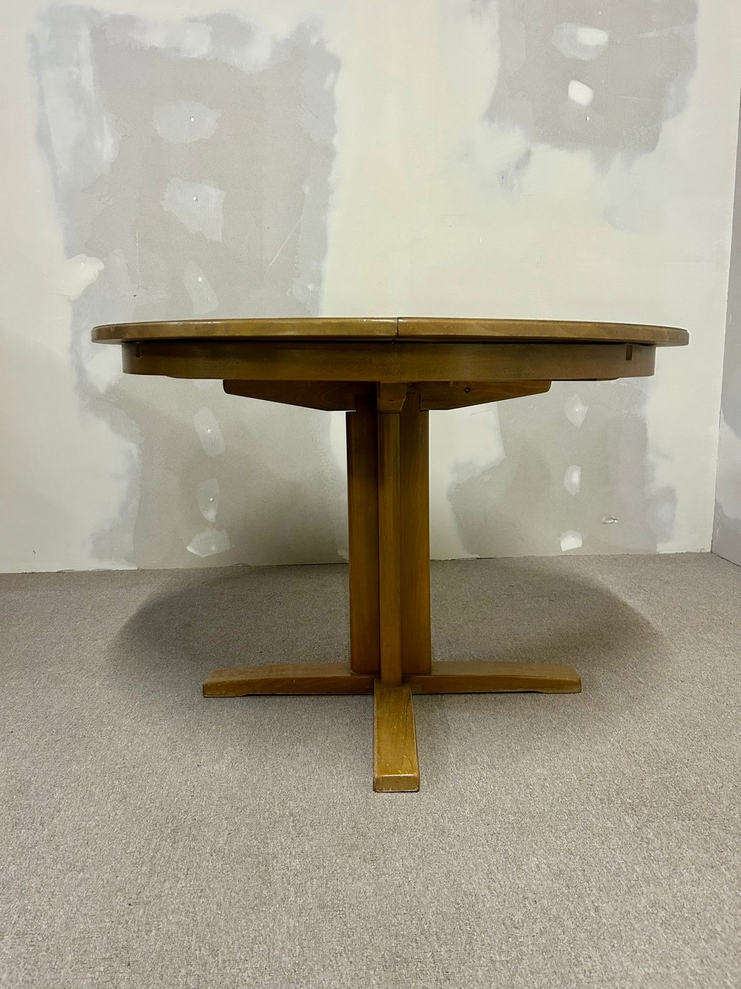 Runder, ausziehbarer Tisch aus Holz, Esstisch mit Platte