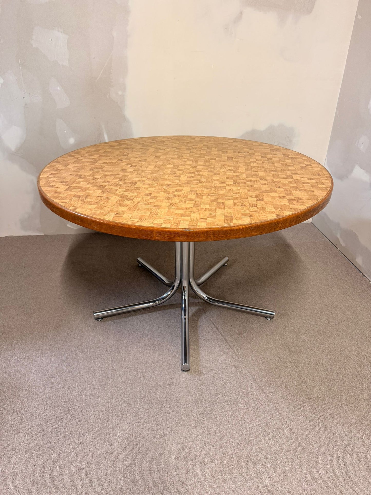 Vintage Mid Century Tisch Mosaikplatte und Chromfüsse 70er