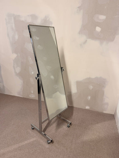 Verchromter Standspiegel mit Rollen, Ganzkörperspiegel