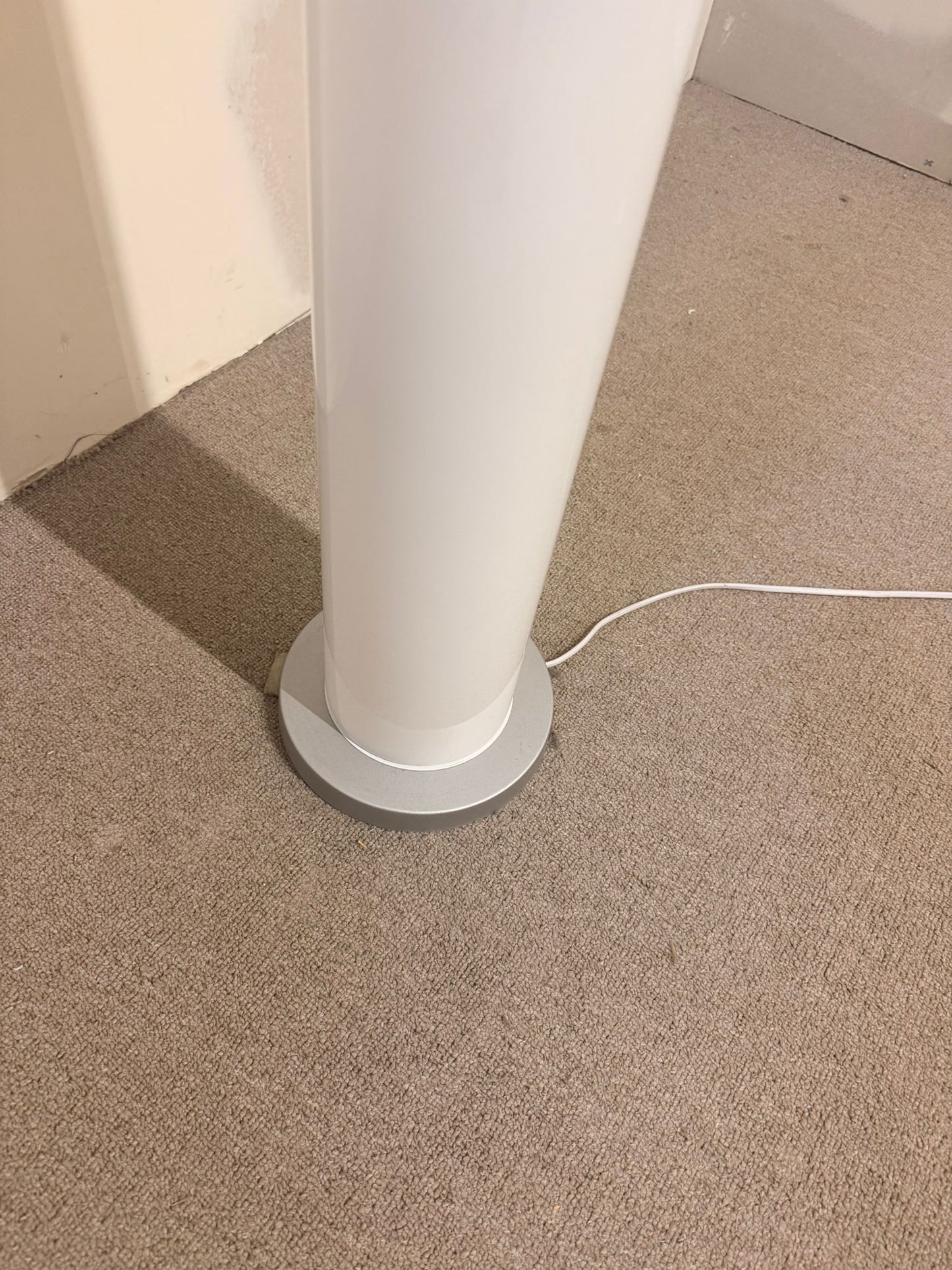 Moderne Röhren Stehlampe Säule Stehleuchte