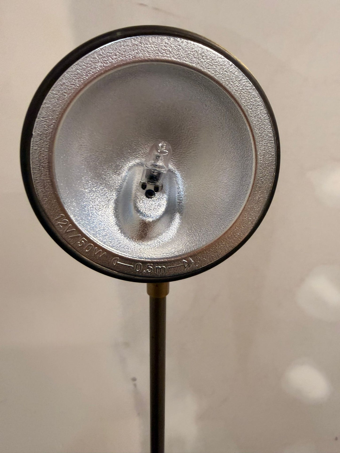 Verstellbare Mid Century Stehlampe aus Messing und Metall