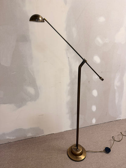 Verstellbare Mid Century Stehlampe aus Messing und Metall