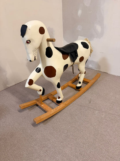 Vintage Schaukelpferd aus Holz, Deko Objekt