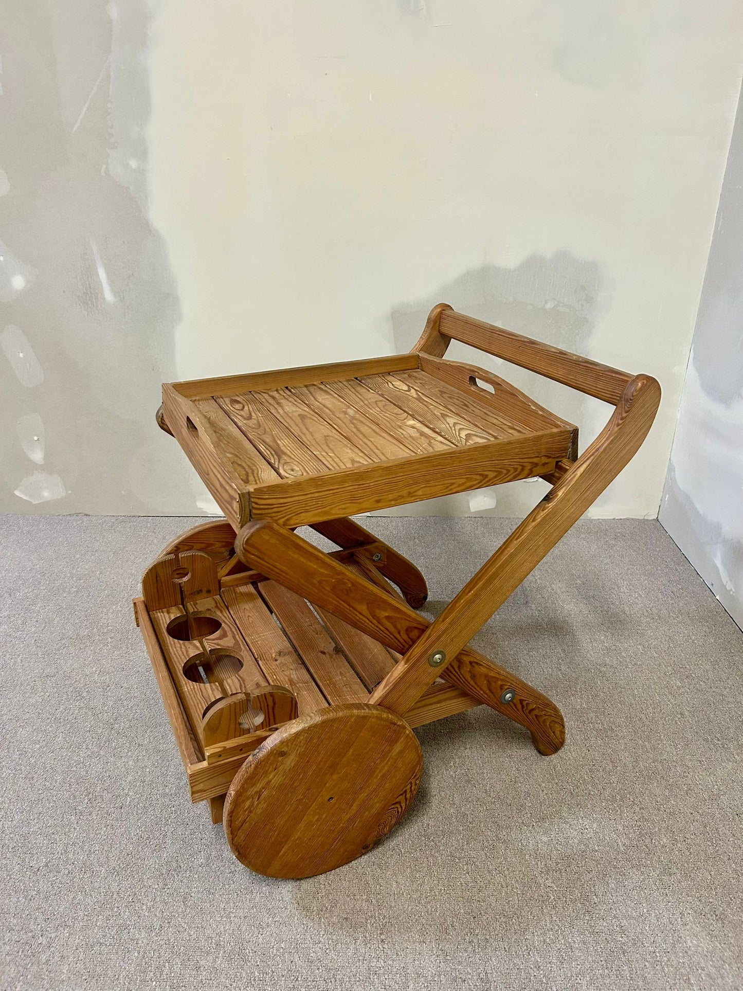 Retro Servierwagen aus Holz zusammenklappbar