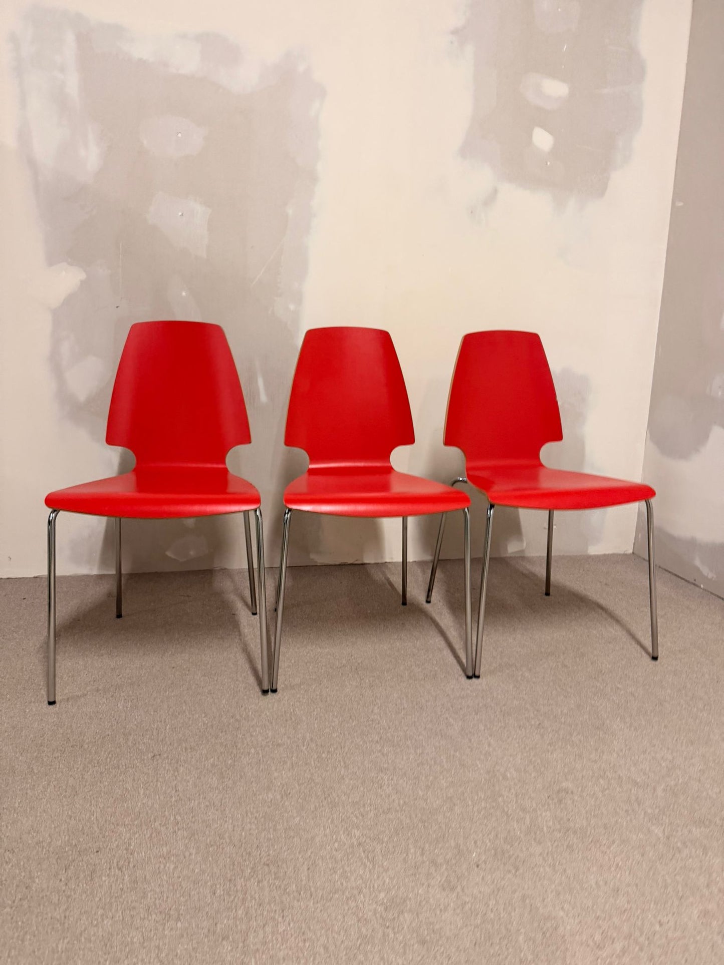 3x Ikea Vilmar Stuhl in rot, stapelbar