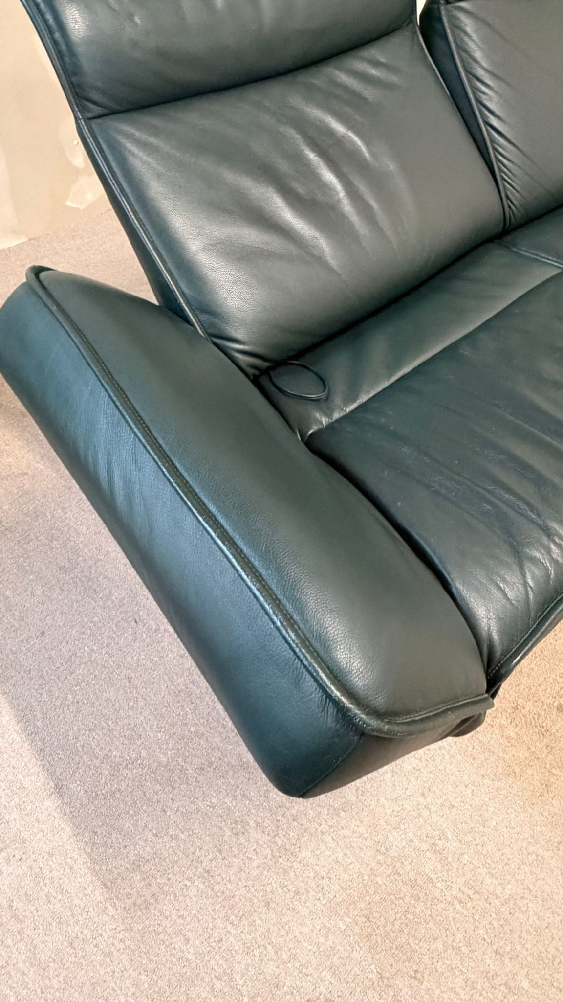 De Sede DS 450 Twist Leder Sofa designt von Thomas Althaus