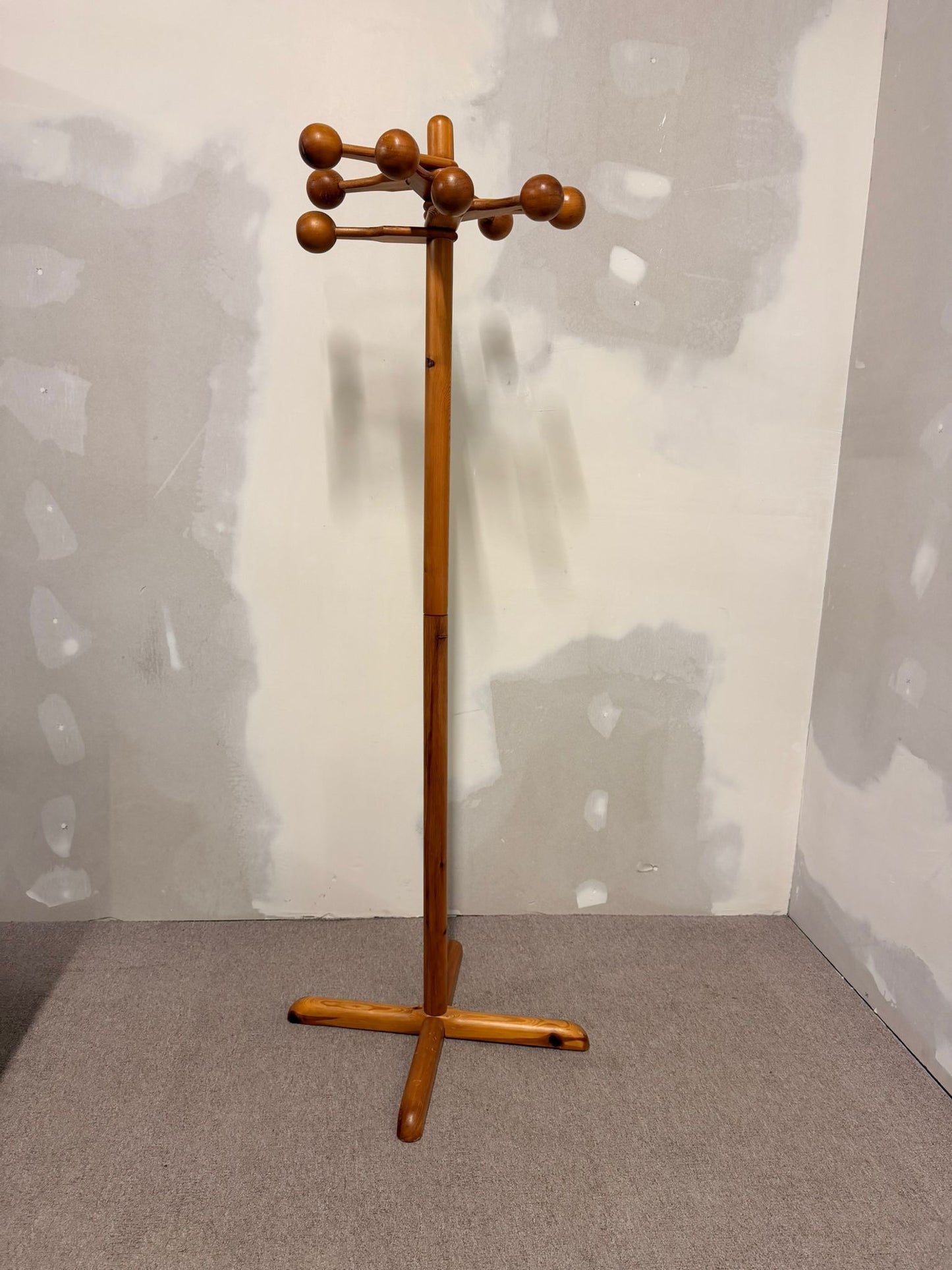 Schwedischer Vintage Graderobenständer Rainer Daumiller 60er