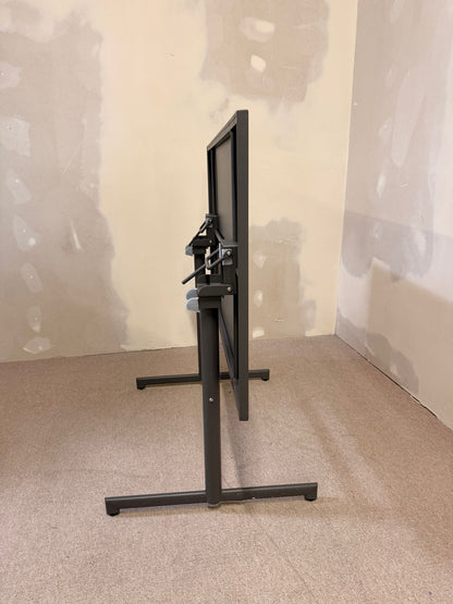 Robuster Klapptisch Gartentisch aus Metall/ Aluminium, grau