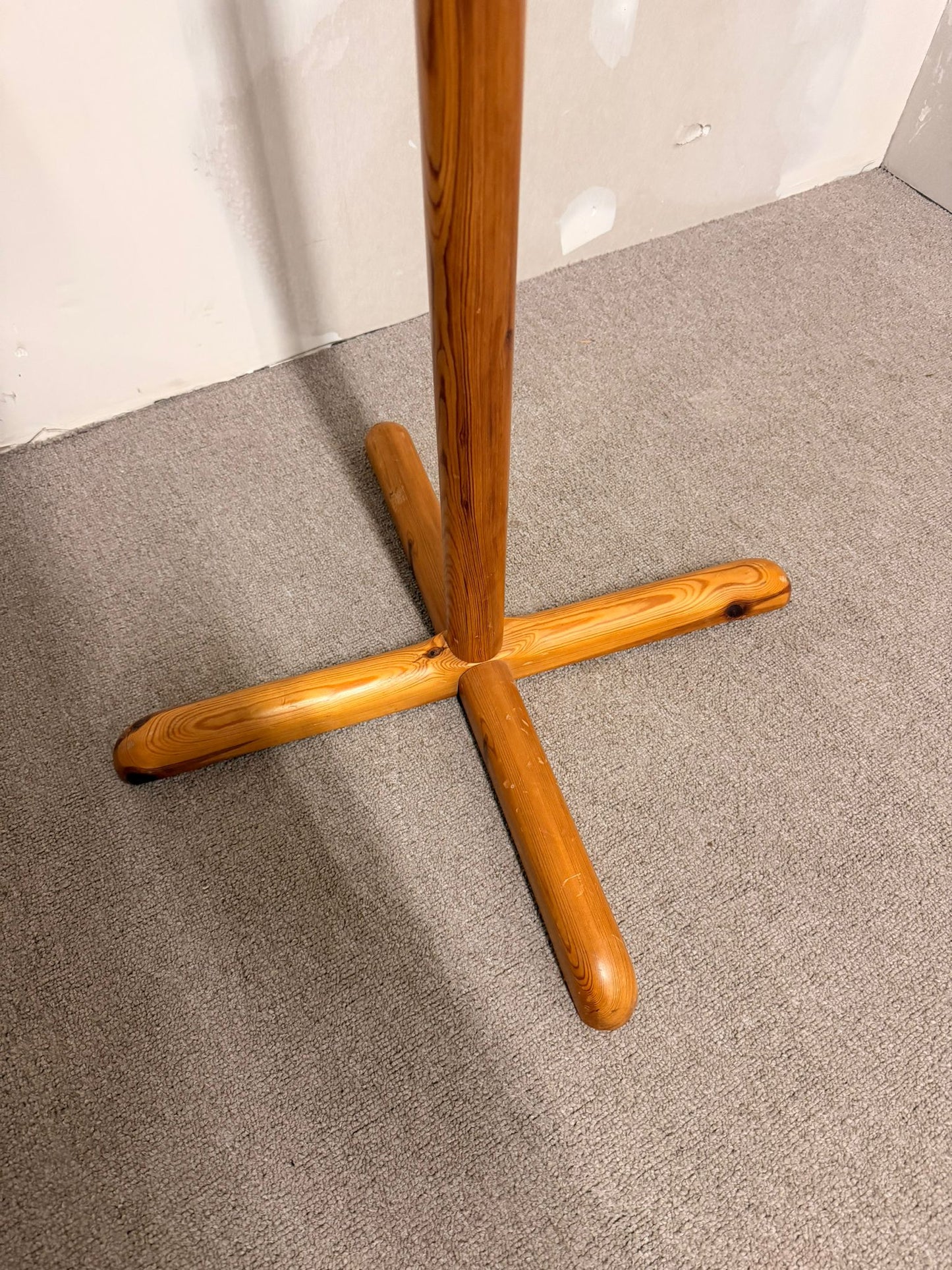 Schwedischer Vintage Graderobenständer Rainer Daumiller 60er