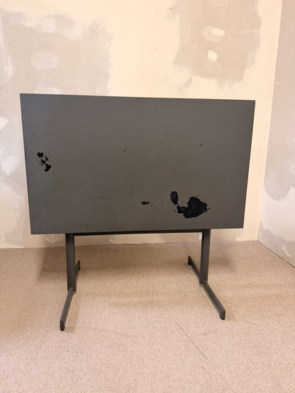 Robuster Klapptisch Gartentisch aus Metall/ Aluminium, grau