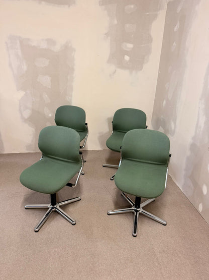 Ikonische Wilkhahn Drehstühle 211/21 Space Age Stühle