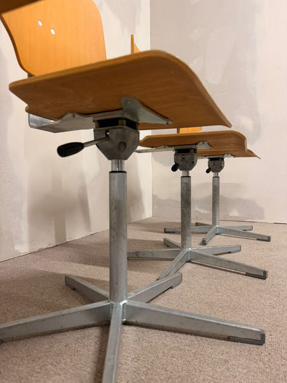 Vintage Bürostuhl Drehstuhl, Schweizer Schulstühle Bemag
