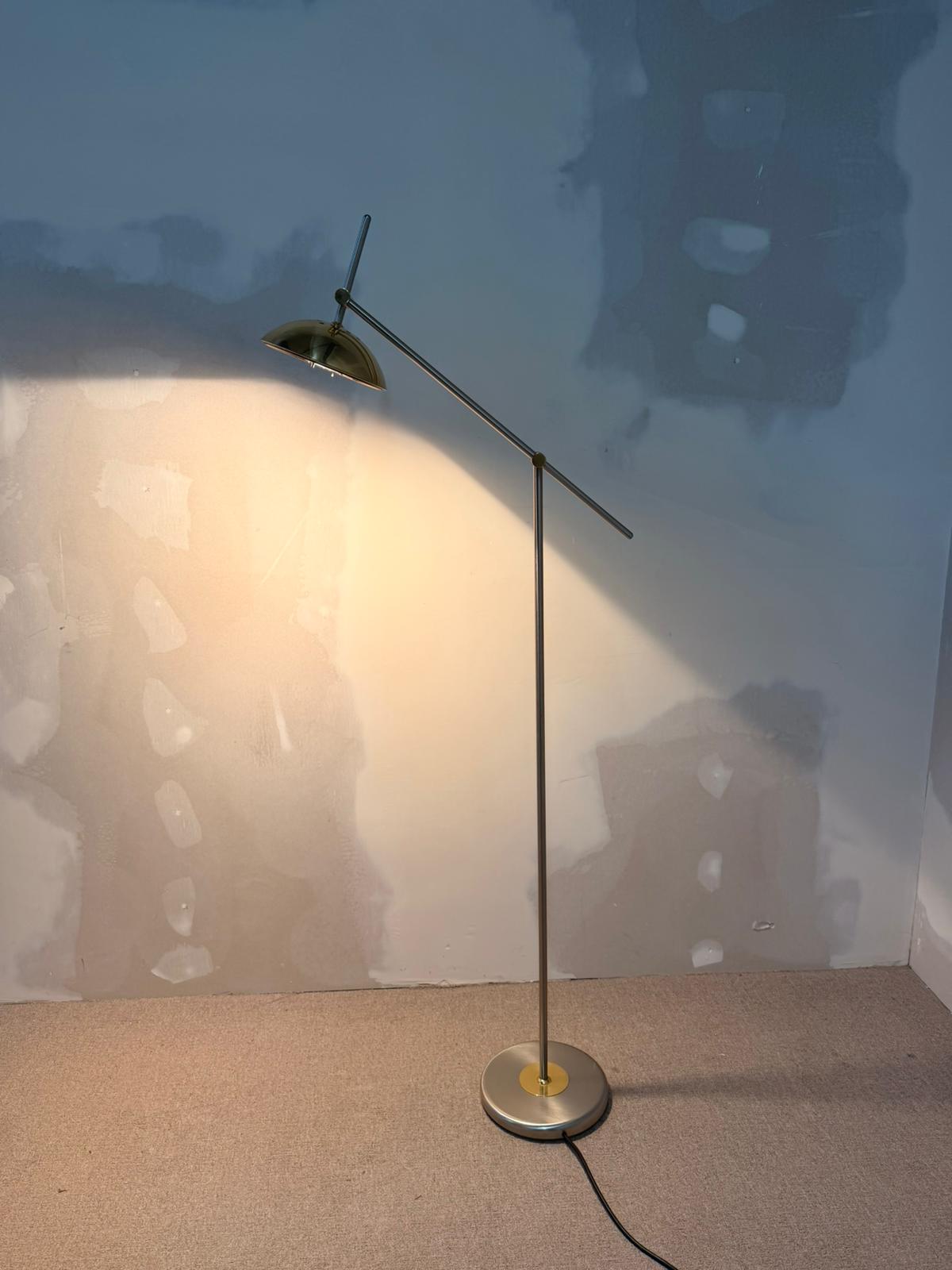 Designer Stehlampe von Bankamp Leuchten Messing Metall