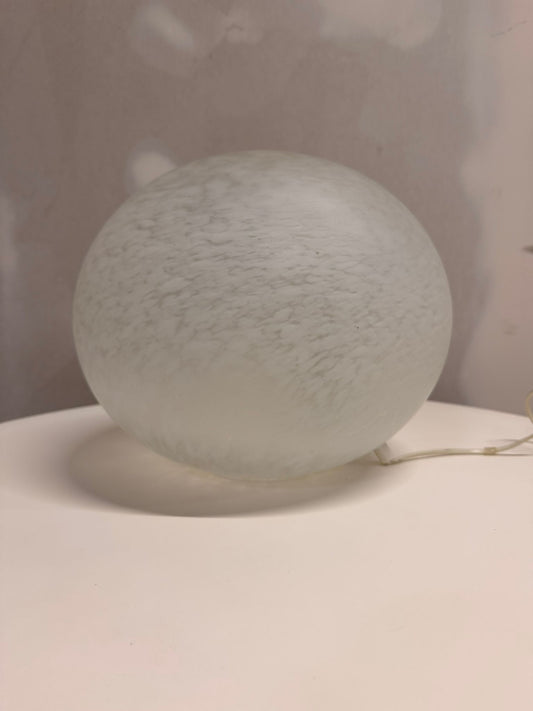 Italienische Caillou-Lampe weisses gesprenkeltes Glas 80`s