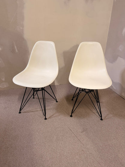 Design Schalenstuhl weiss ähnlich wie Vitra Eames