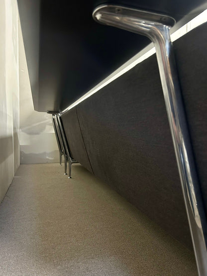 Vitra Suita Sofa, dunkelgrau modulares Ecksofa mit Ablage
