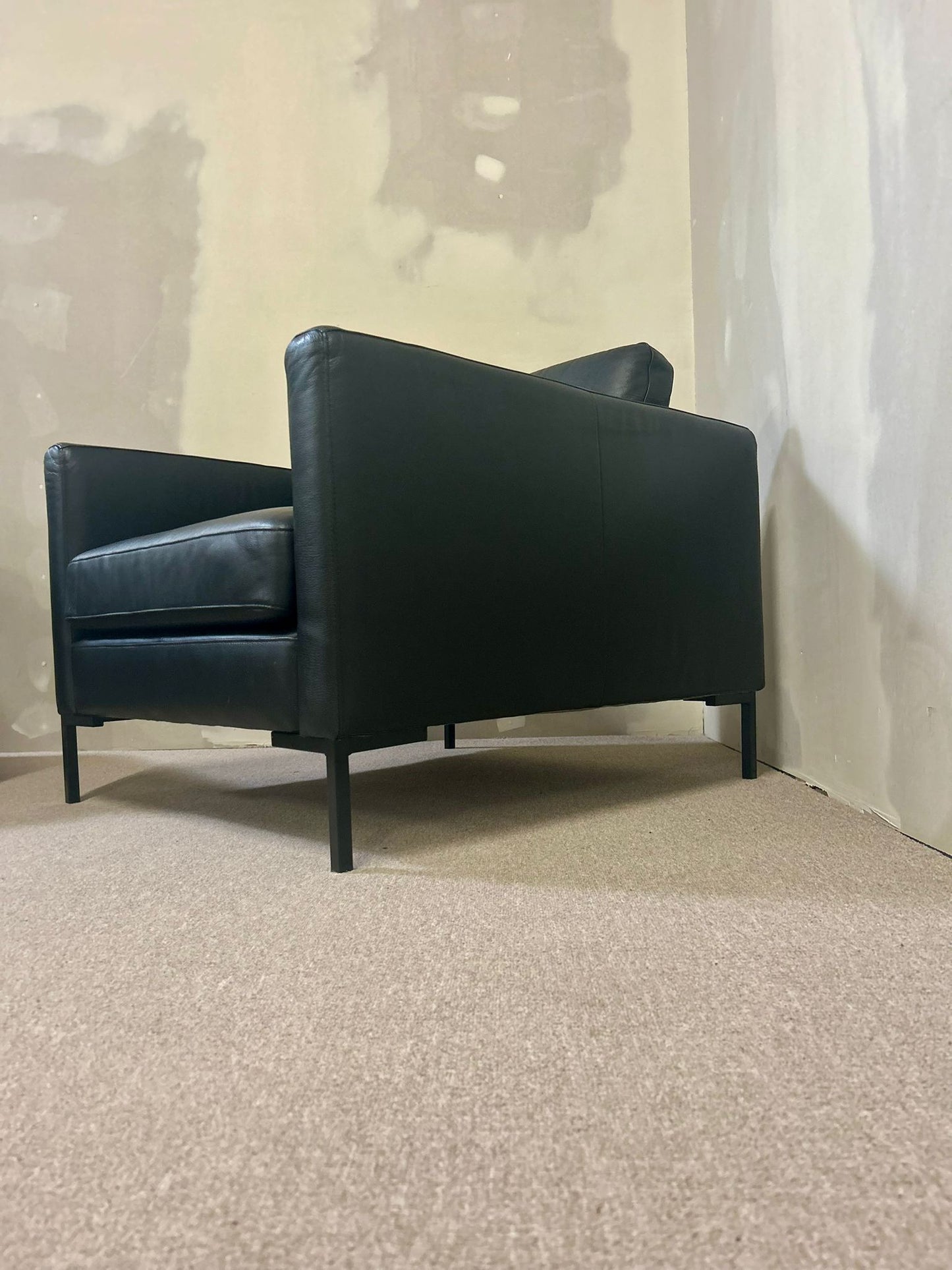 Sessel Domino SITS Schwarz Leder Metallbeine 2x Relaxsessel