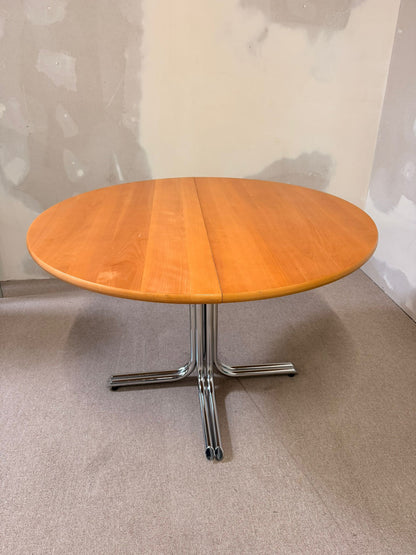 Ausziehbarer Esstisch Rund mit Chromstahl Fuss, Platten grün