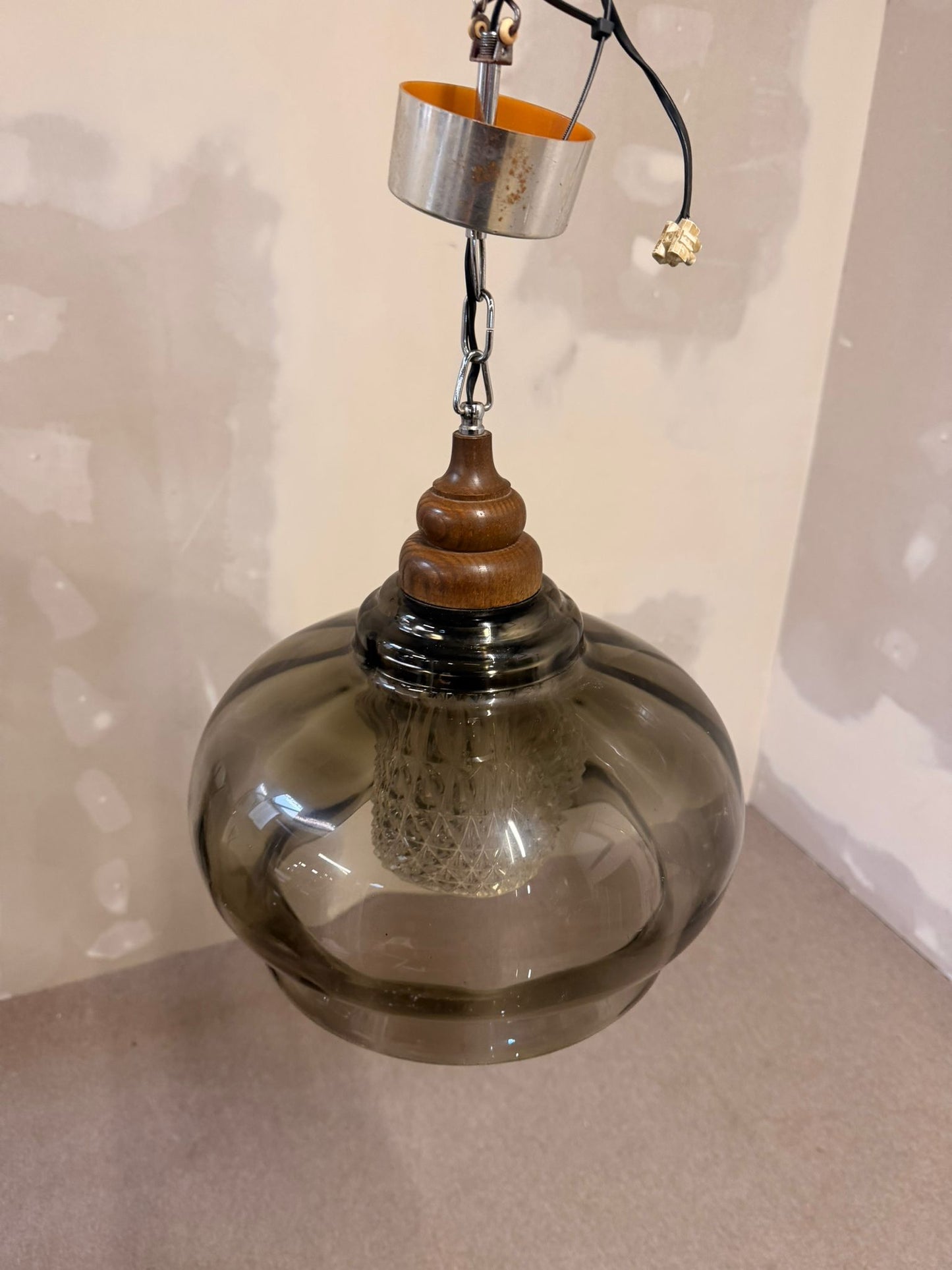 Vintage Glas Pendelleuchte retro Hängelampe mit Holzdetails
