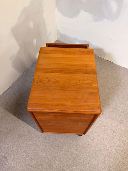 Vintage Teakholz Rollcontainer mit 4 Schubladen 1 Ablagefach