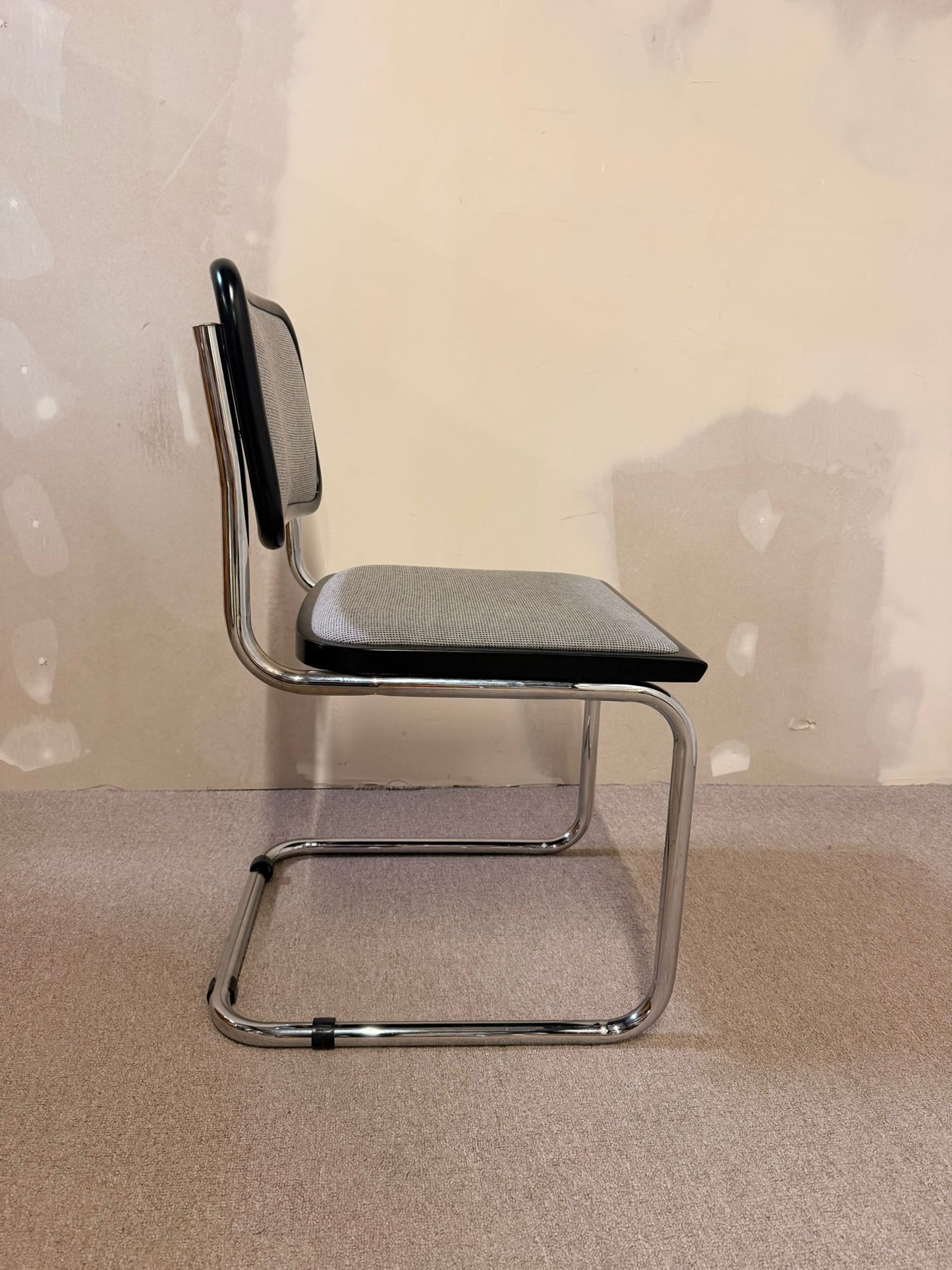 Vintage Cesca Freischwinger im Marcel Breuer Stil