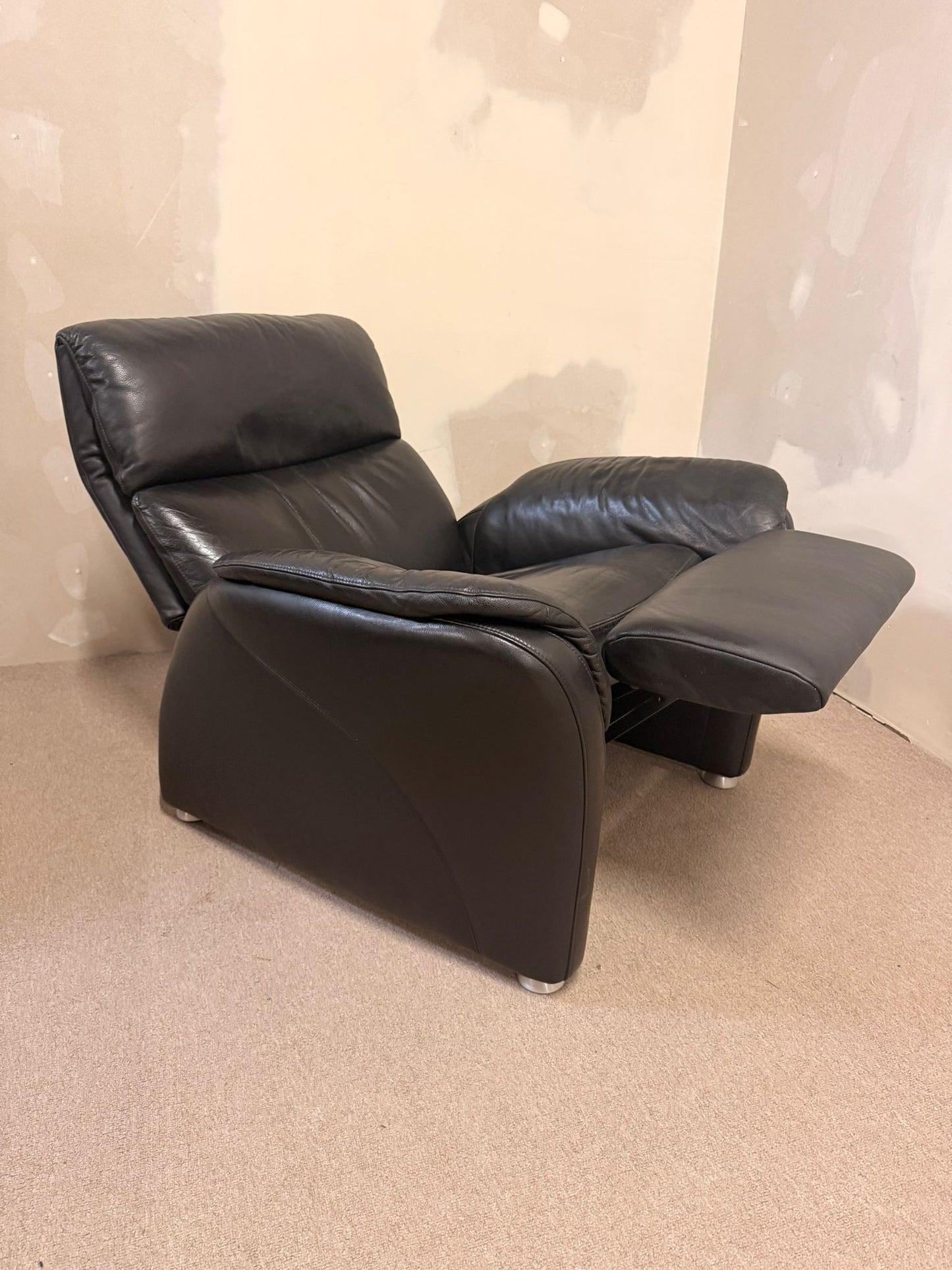 Schwarzer Ledersessel Relaxsessel  Ergoline W. Schillig