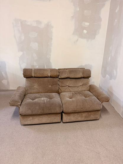 Italienisches modulares 70er Jahre Wildleder Sofa 2-Sitzer