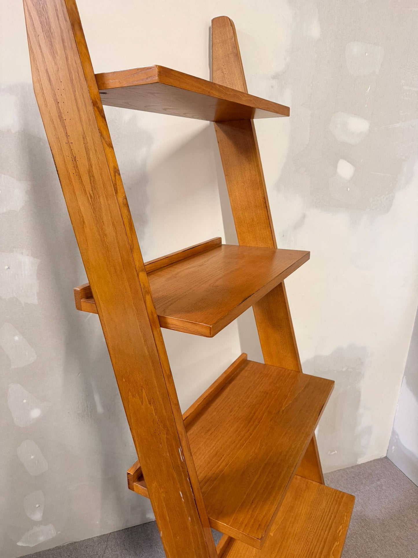 Holzleiterregal dekoratives Wandregal von American Signature