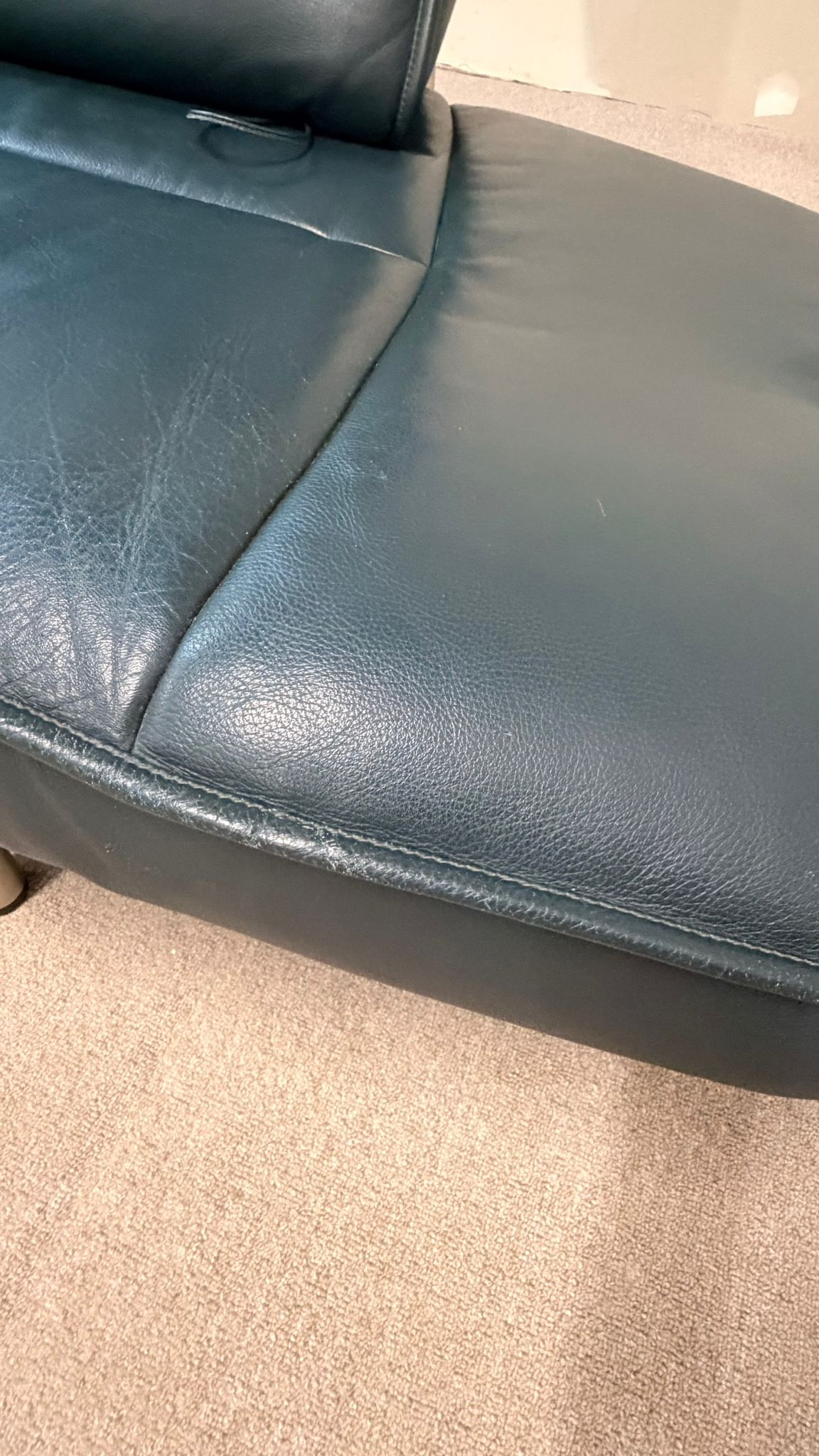 De Sede DS 450 Twist Leder Sofa designt von Thomas Althaus
