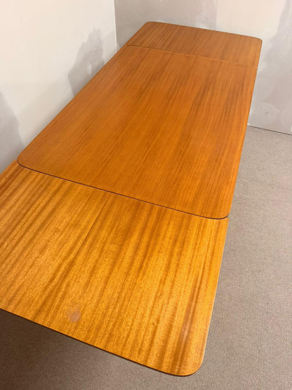 Vintage ausziehbarer Esstisch aus Holz, geschwungene Beine