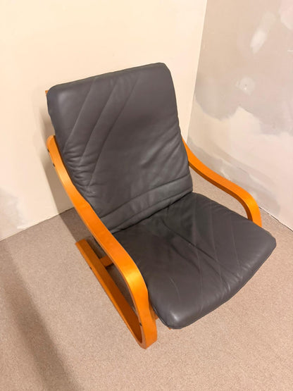Schwedischer Schwingsessel Relaxsessel aus Leder in Grau
