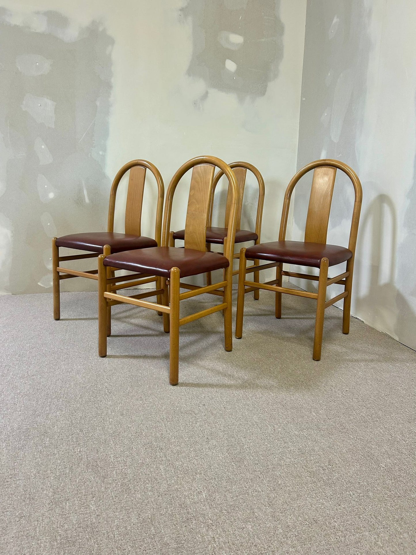 4x Annig Sarian Esszimmerstühle Thalia Holz 1980 Tissetanta