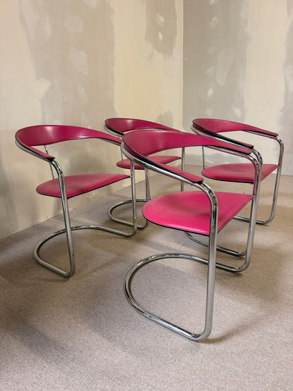 Seltene Canasta Freischwinger Stühle in Pink Arrben Italy