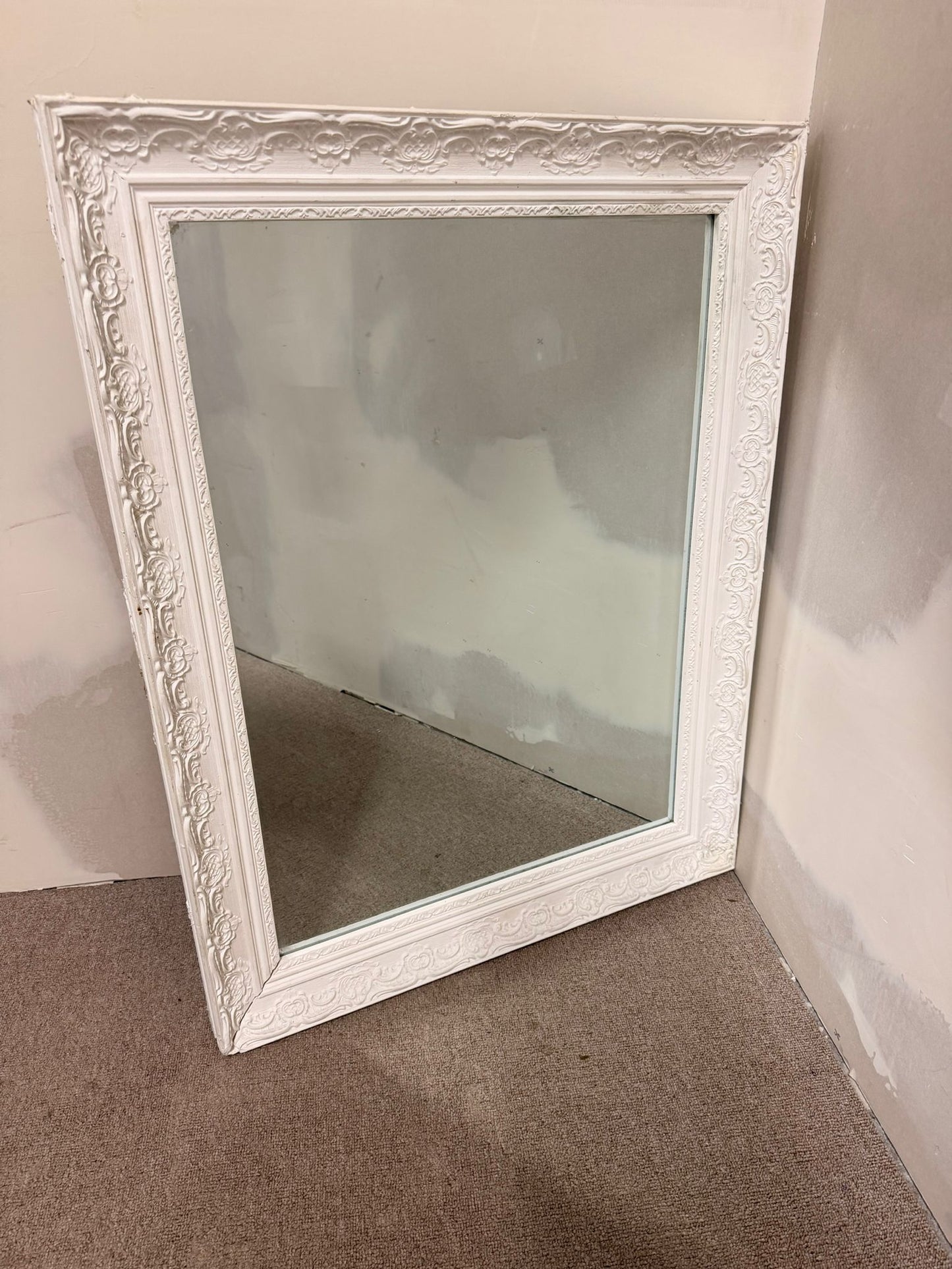 Spiegel weiss mit Verzierungen Shabby Chic, Wandspiegel